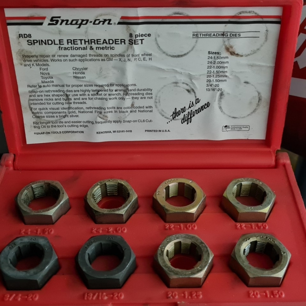 Snapon spindle rethreading set